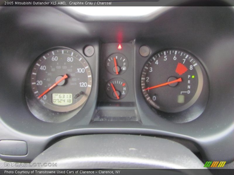 Graphite Gray / Charcoal 2005 Mitsubishi Outlander XLS AWD