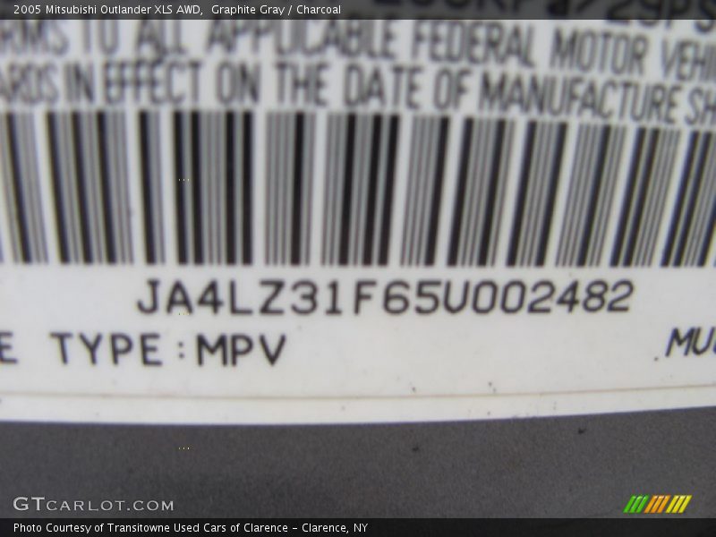Graphite Gray / Charcoal 2005 Mitsubishi Outlander XLS AWD