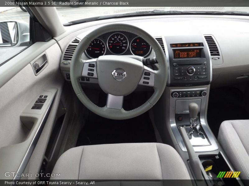 Radiant Silver Metallic / Charcoal Black 2008 Nissan Maxima 3.5 SE