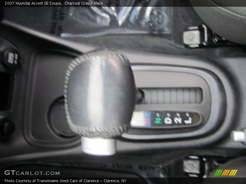  2007 Accent SE Coupe 4 Speed Automatic Shifter