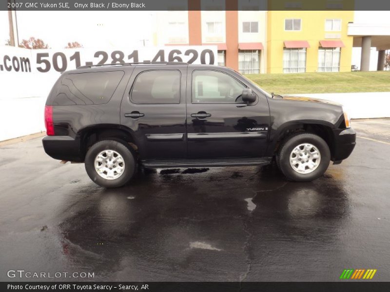 Onyx Black / Ebony Black 2007 GMC Yukon SLE