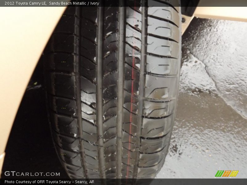 Sandy Beach Metallic / Ivory 2012 Toyota Camry LE