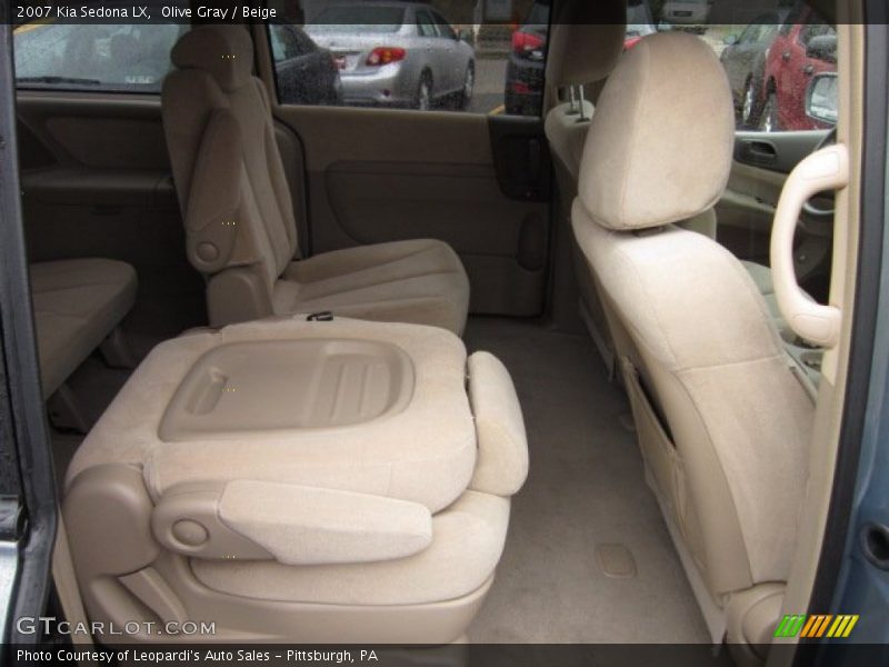 Olive Gray / Beige 2007 Kia Sedona LX