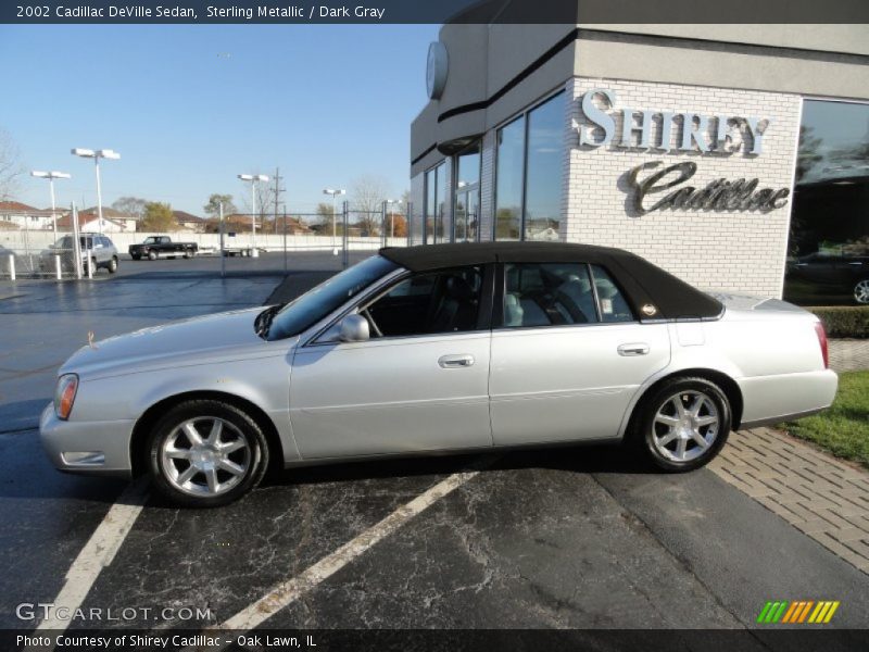 Sterling Metallic / Dark Gray 2002 Cadillac DeVille Sedan