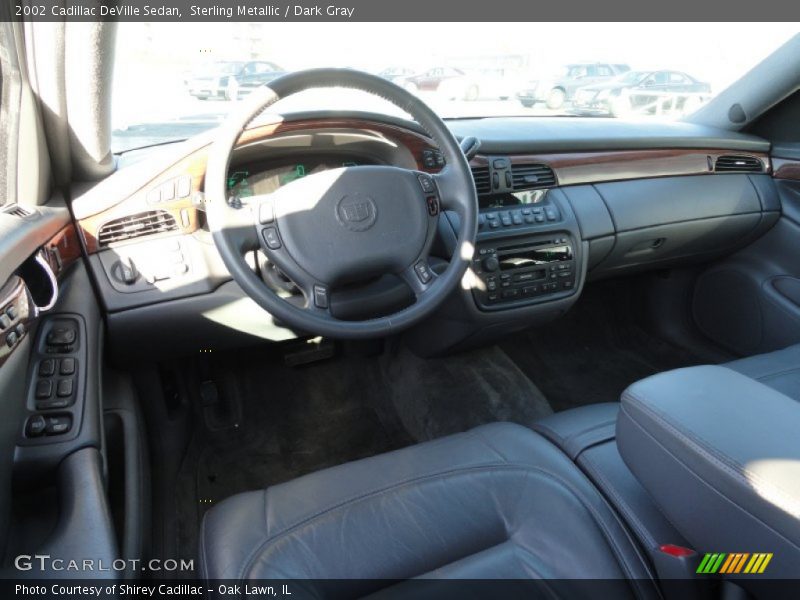 Sterling Metallic / Dark Gray 2002 Cadillac DeVille Sedan