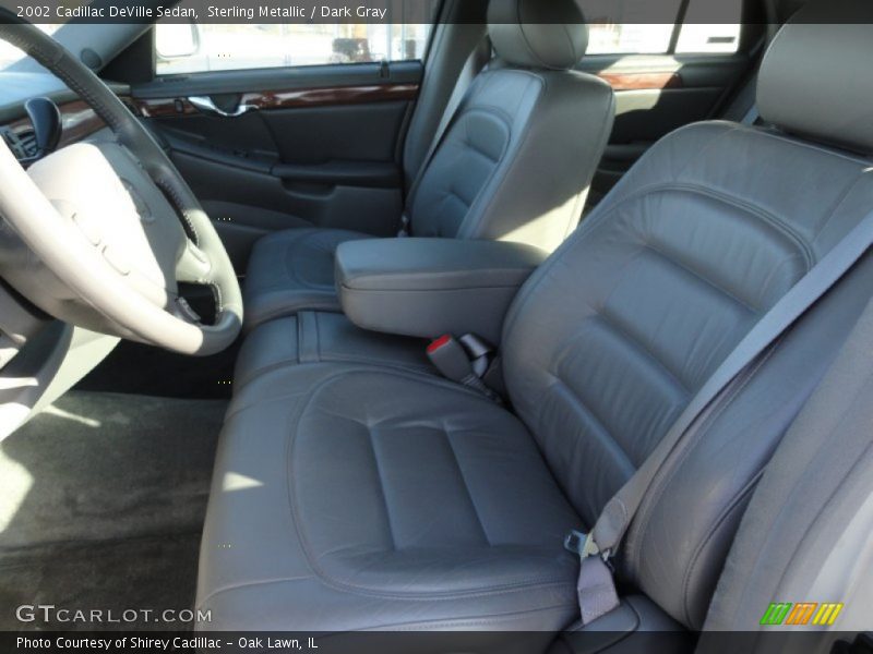 Sterling Metallic / Dark Gray 2002 Cadillac DeVille Sedan