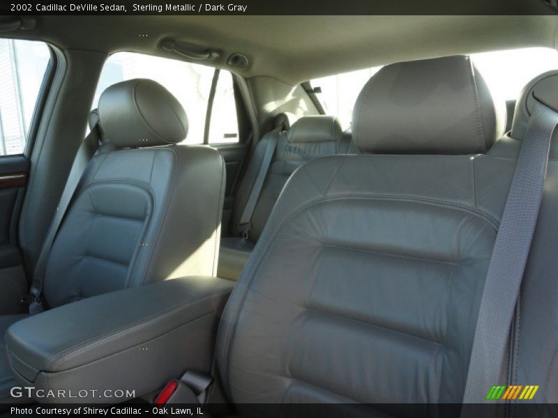 Sterling Metallic / Dark Gray 2002 Cadillac DeVille Sedan