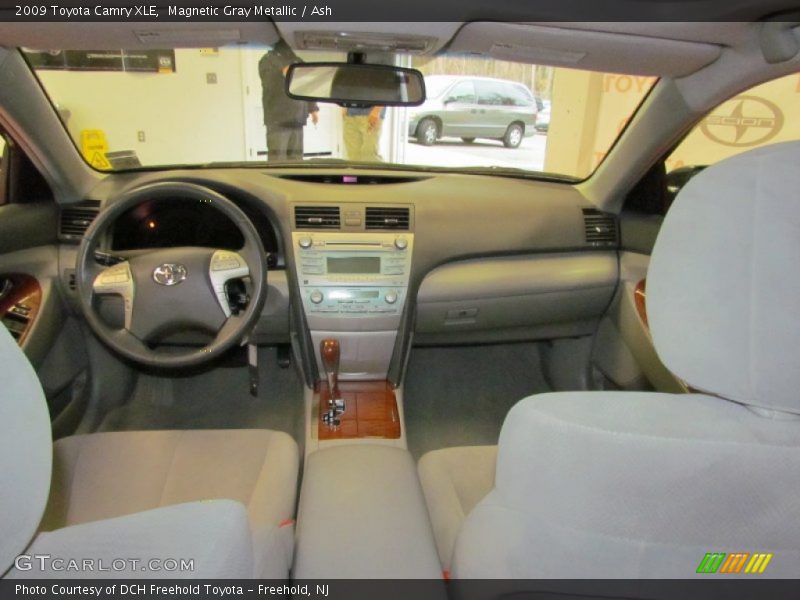 Magnetic Gray Metallic / Ash 2009 Toyota Camry XLE