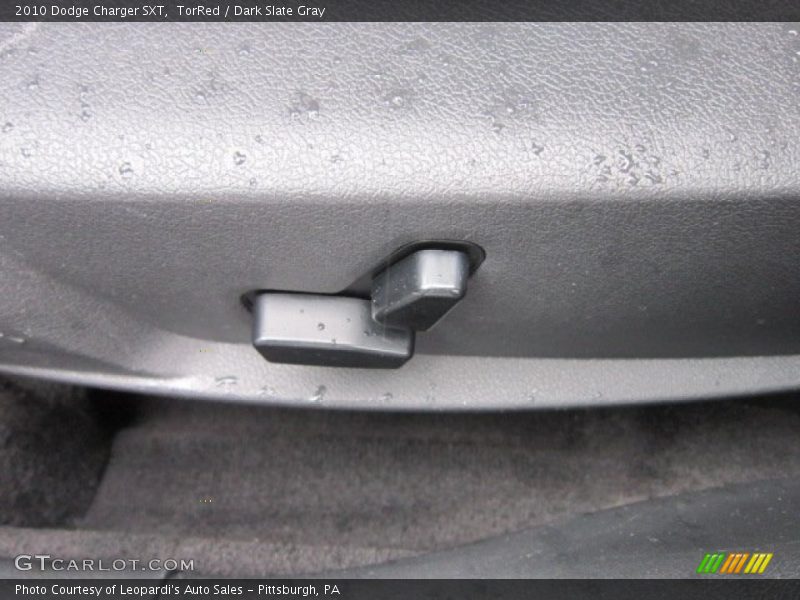 TorRed / Dark Slate Gray 2010 Dodge Charger SXT