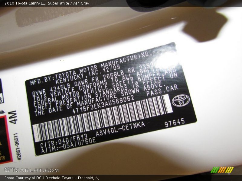 2010 Camry LE Super White Color Code 040