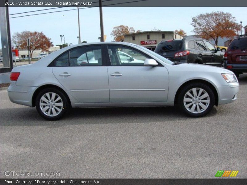 Radiant Silver / Gray 2010 Hyundai Sonata GLS