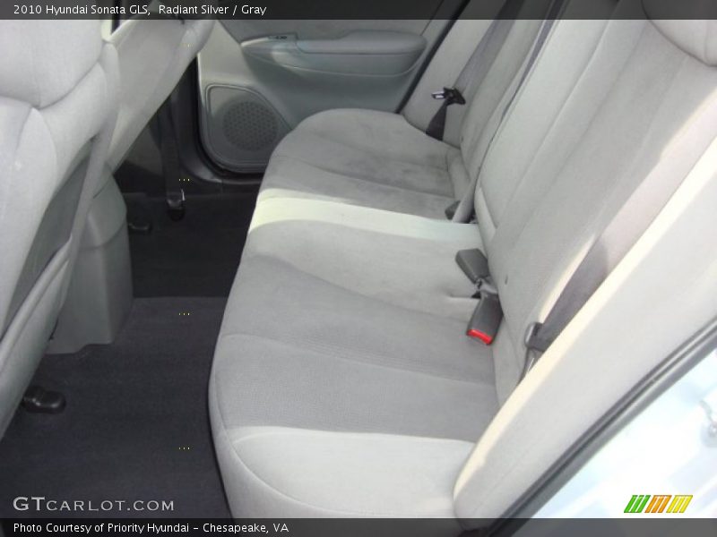 Radiant Silver / Gray 2010 Hyundai Sonata GLS