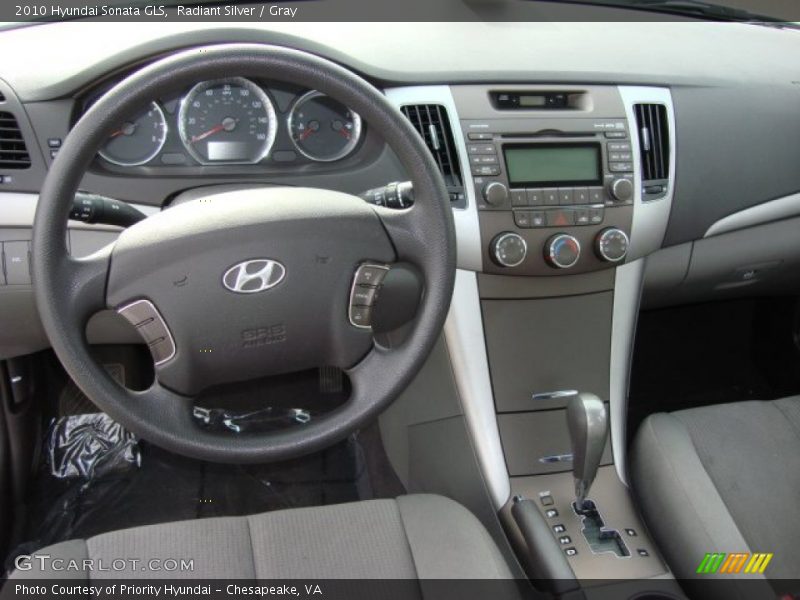 Radiant Silver / Gray 2010 Hyundai Sonata GLS