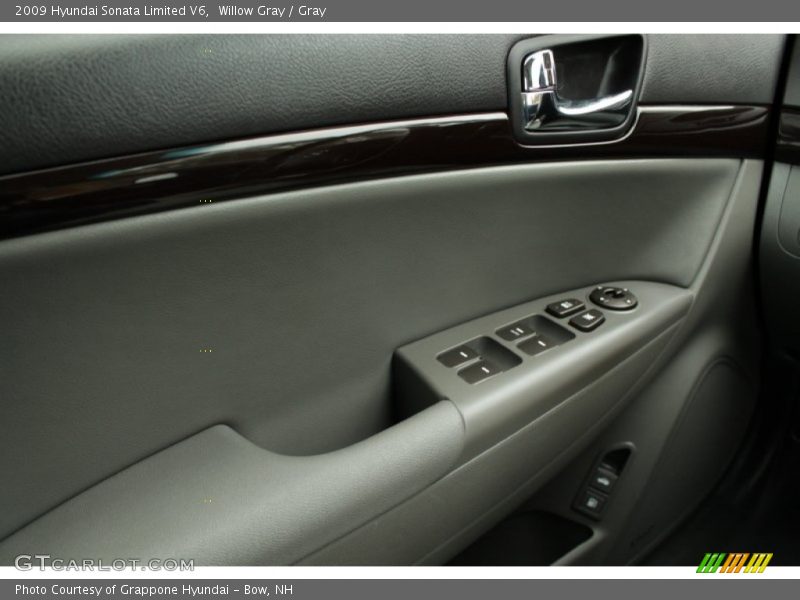 Willow Gray / Gray 2009 Hyundai Sonata Limited V6
