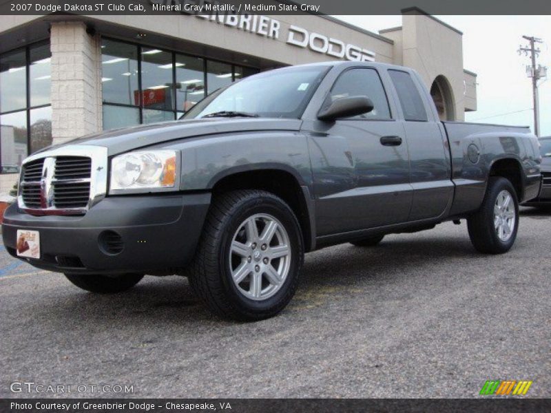 Mineral Gray Metallic / Medium Slate Gray 2007 Dodge Dakota ST Club Cab