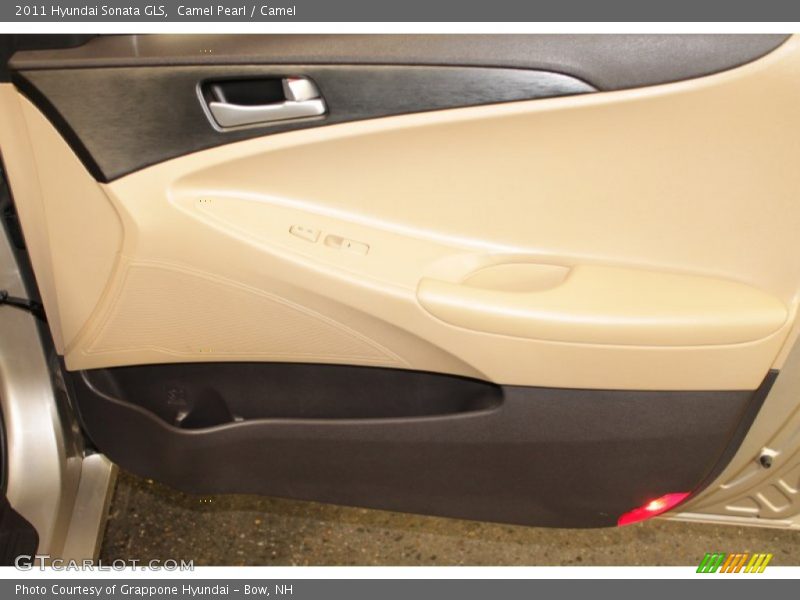 Camel Pearl / Camel 2011 Hyundai Sonata GLS