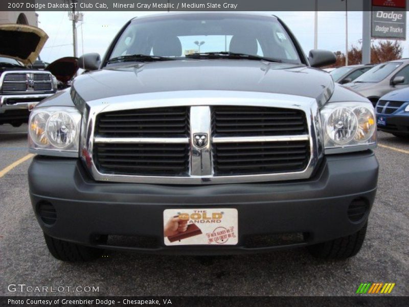 Mineral Gray Metallic / Medium Slate Gray 2007 Dodge Dakota ST Club Cab