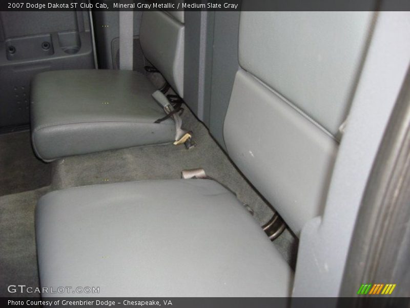 Mineral Gray Metallic / Medium Slate Gray 2007 Dodge Dakota ST Club Cab