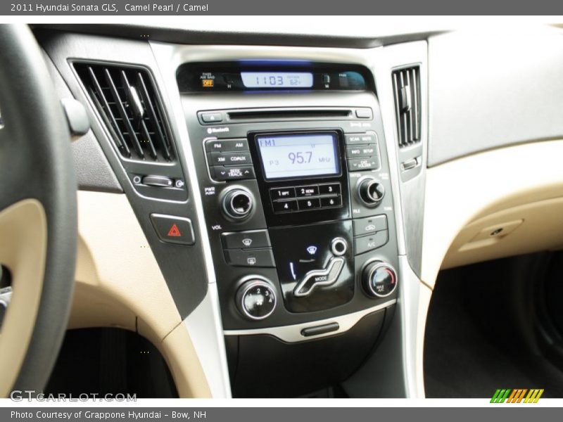 Camel Pearl / Camel 2011 Hyundai Sonata GLS