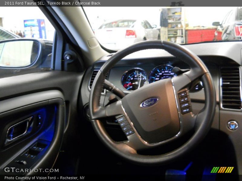 Tuxedo Black / Charcoal Black 2011 Ford Taurus SEL