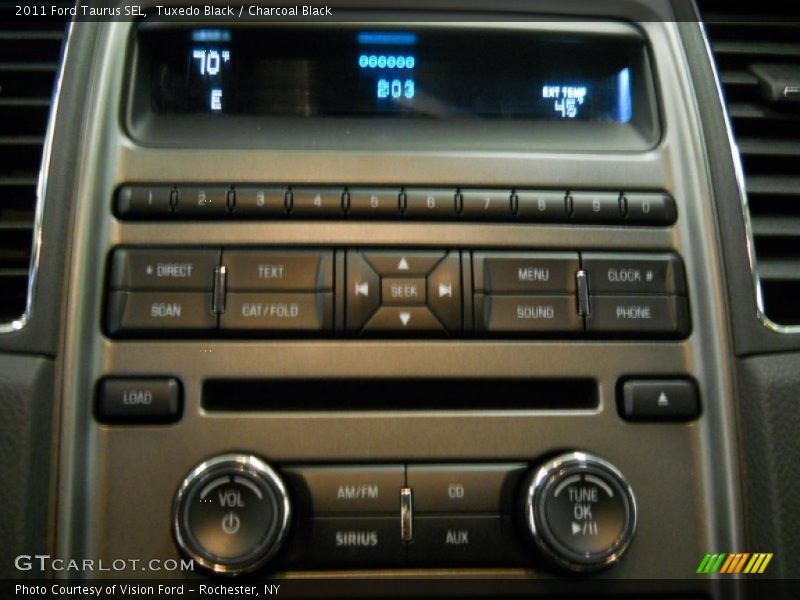Tuxedo Black / Charcoal Black 2011 Ford Taurus SEL