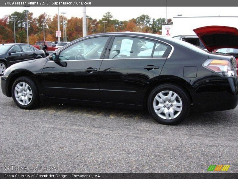 Super Black / Charcoal 2009 Nissan Altima 2.5 S