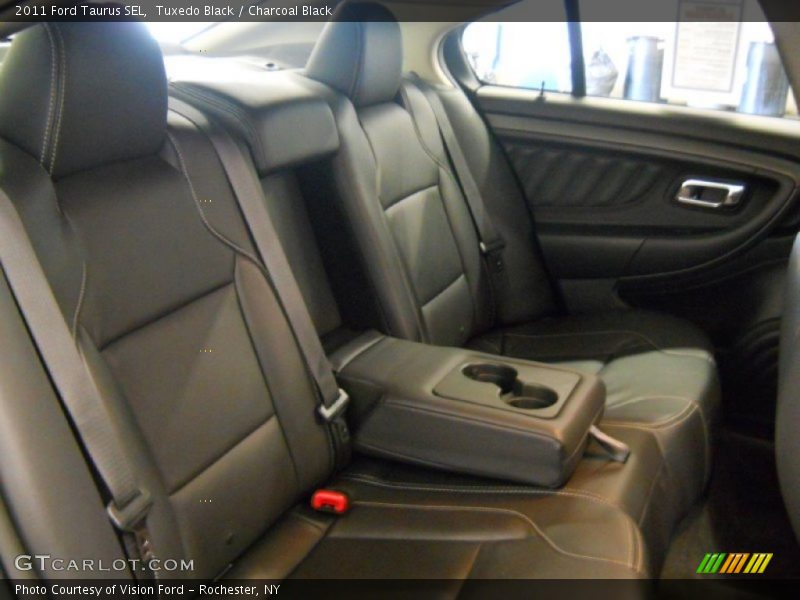 Tuxedo Black / Charcoal Black 2011 Ford Taurus SEL