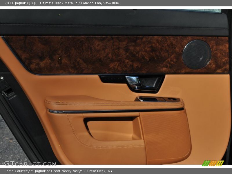 Ultimate Black Metallic / London Tan/Navy Blue 2011 Jaguar XJ XJL