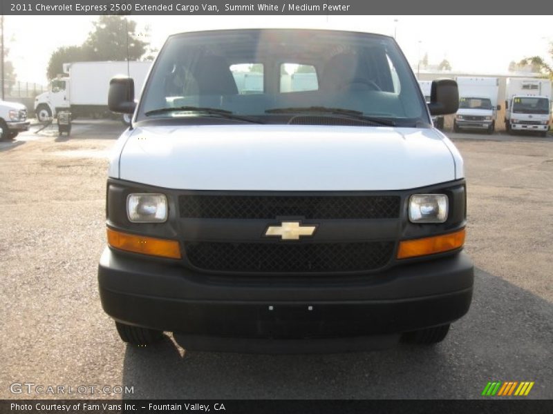 Summit White / Medium Pewter 2011 Chevrolet Express 2500 Extended Cargo Van