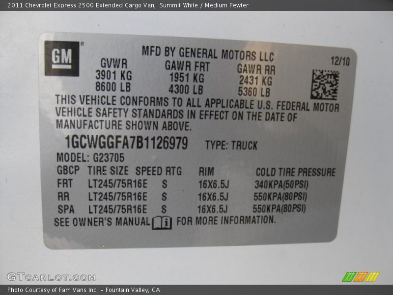 Summit White / Medium Pewter 2011 Chevrolet Express 2500 Extended Cargo Van