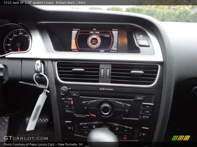 Controls of 2010 A5 2.0T quattro Coupe