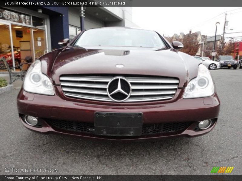 Bordeaux Red Metallic / Sunset Red 2006 Mercedes-Benz CLS 500