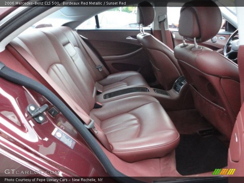 Bordeaux Red Metallic / Sunset Red 2006 Mercedes-Benz CLS 500