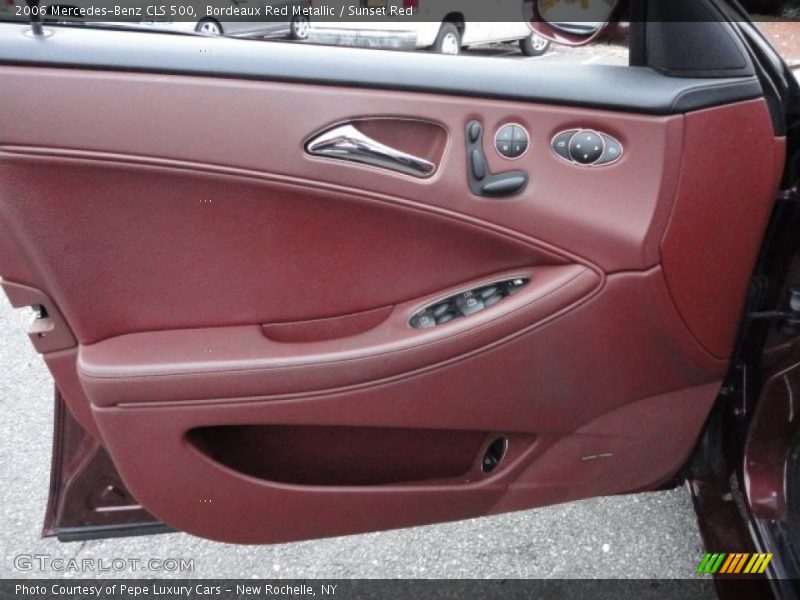 Bordeaux Red Metallic / Sunset Red 2006 Mercedes-Benz CLS 500