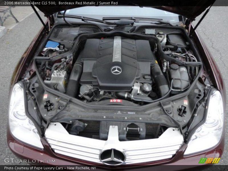 Bordeaux Red Metallic / Sunset Red 2006 Mercedes-Benz CLS 500