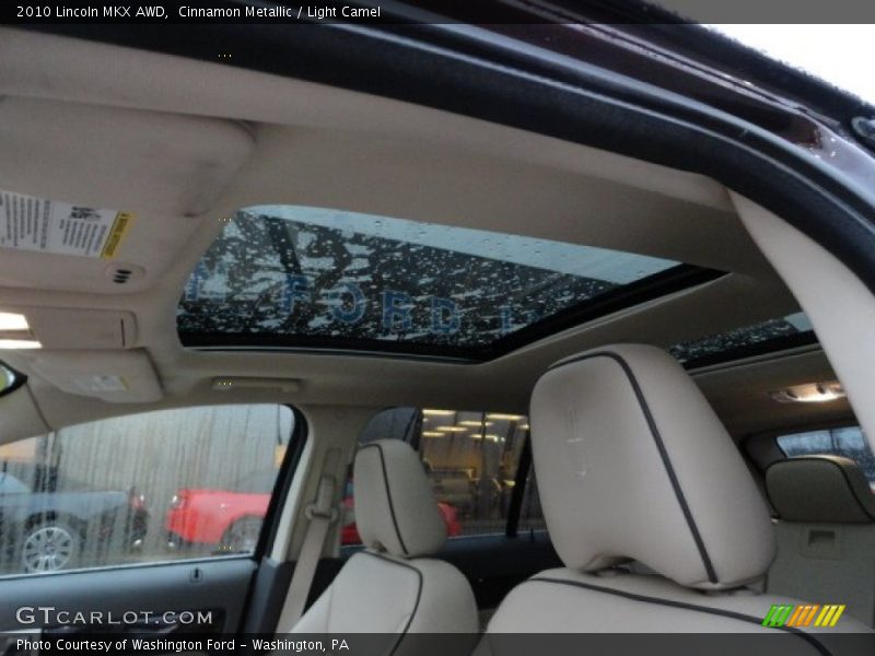 Sunroof of 2010 MKX AWD