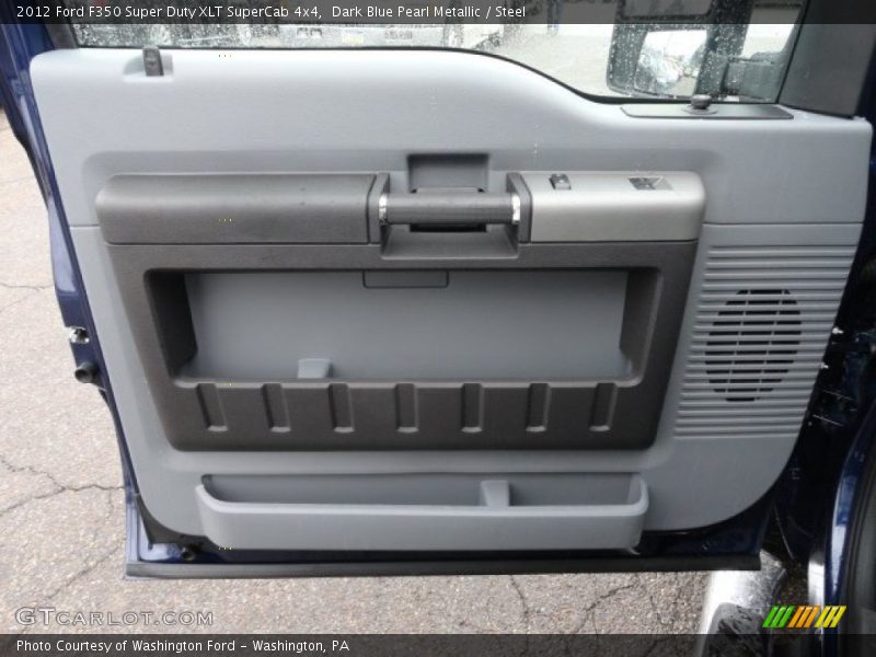 Door Panel of 2012 F350 Super Duty XLT SuperCab 4x4
