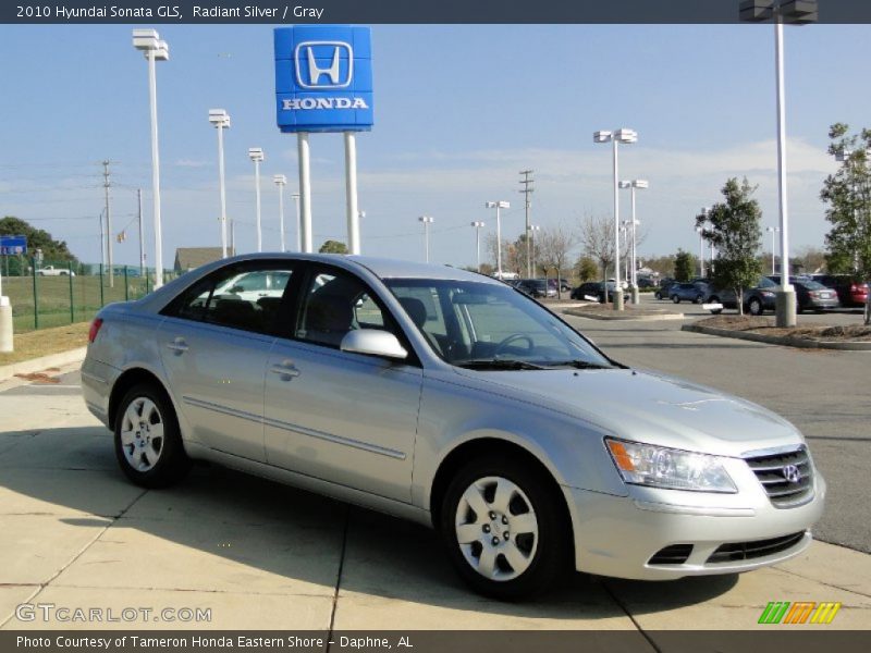 Radiant Silver / Gray 2010 Hyundai Sonata GLS