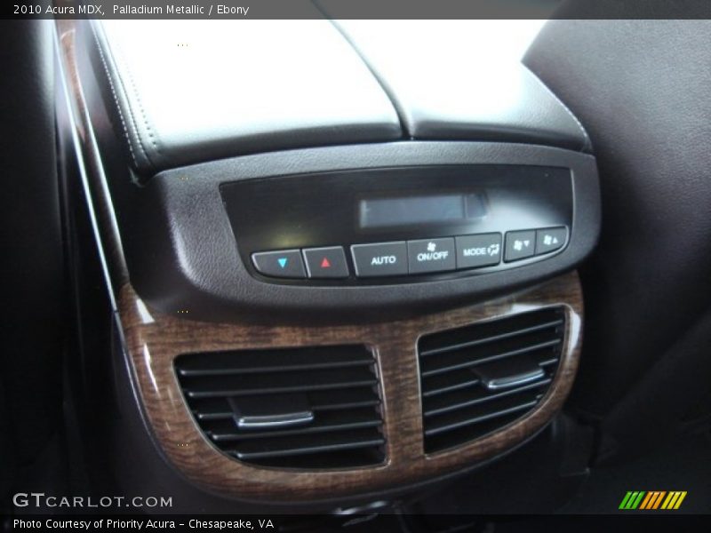 Palladium Metallic / Ebony 2010 Acura MDX