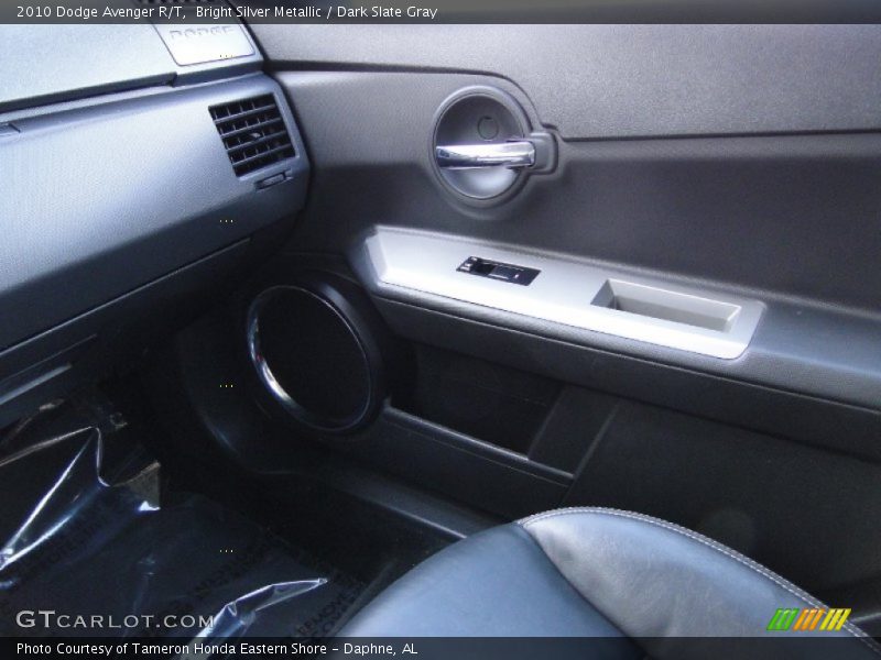 Bright Silver Metallic / Dark Slate Gray 2010 Dodge Avenger R/T