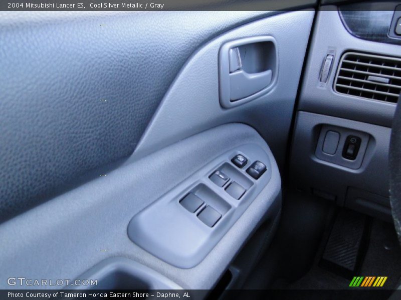 Cool Silver Metallic / Gray 2004 Mitsubishi Lancer ES