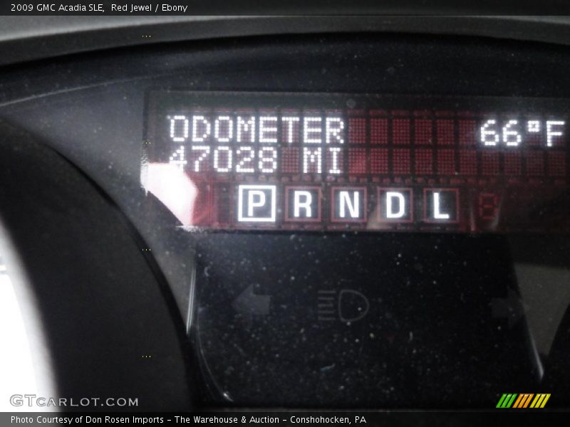 Red Jewel / Ebony 2009 GMC Acadia SLE