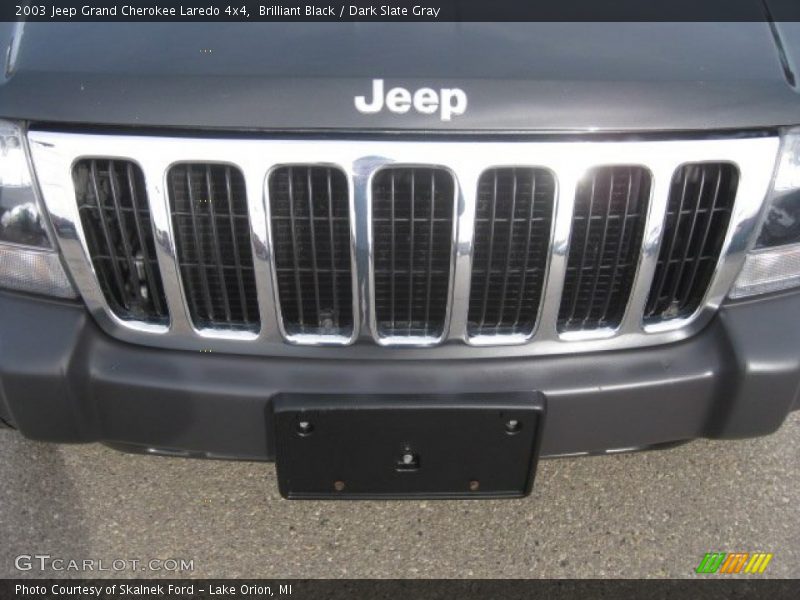 Brilliant Black / Dark Slate Gray 2003 Jeep Grand Cherokee Laredo 4x4