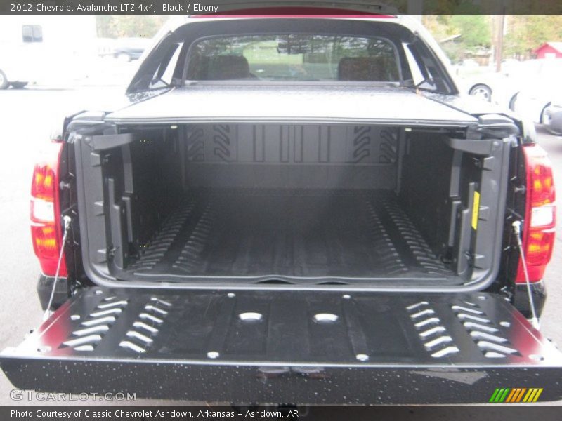 Black / Ebony 2012 Chevrolet Avalanche LTZ 4x4