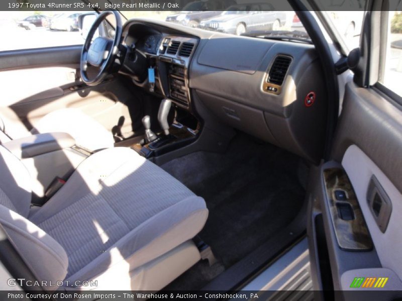 Beige Pearl Metallic / Oak 1997 Toyota 4Runner SR5 4x4