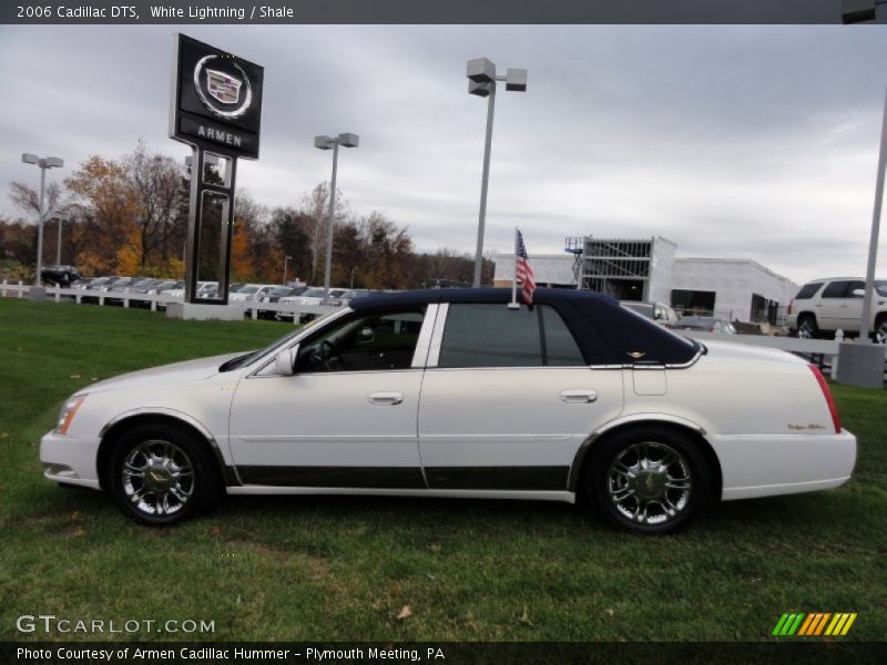 White Lightning / Shale 2006 Cadillac DTS