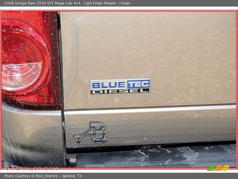 Light Khaki Metallic / Khaki 2008 Dodge Ram 2500 SXT Mega Cab 4x4