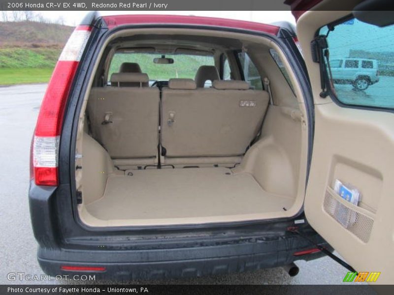 Redondo Red Pearl / Ivory 2006 Honda CR-V EX 4WD