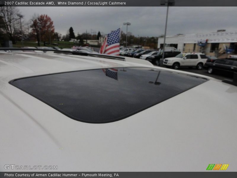 White Diamond / Cocoa/Light Cashmere 2007 Cadillac Escalade AWD