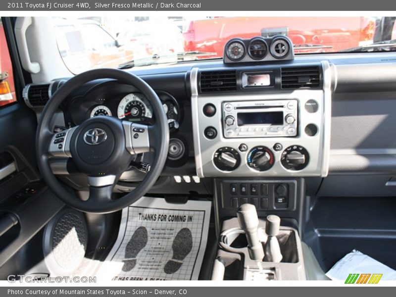 Silver Fresco Metallic / Dark Charcoal 2011 Toyota FJ Cruiser 4WD